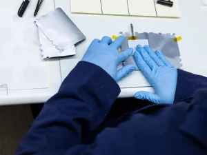 pouch cell vacuum sealing